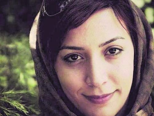 La resistenza senza velo. Il destino di Jasmin scomparsa in un racconto