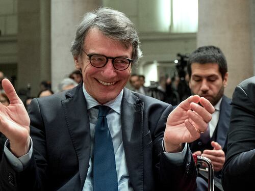 Mes, rottura tra PD e 5S. In Europa votano divisi.