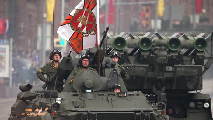 La Russia risponde alla Nato: arriva la maxi esercitazione