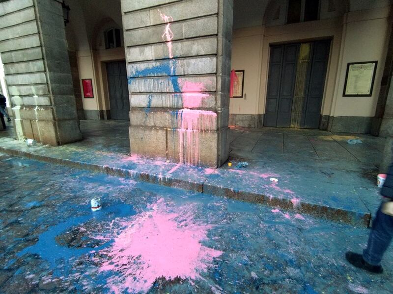 Atto vandalico Scala 2