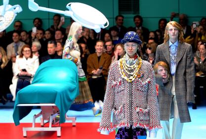 Gucci, la sfilata è nella sala operatoria 17