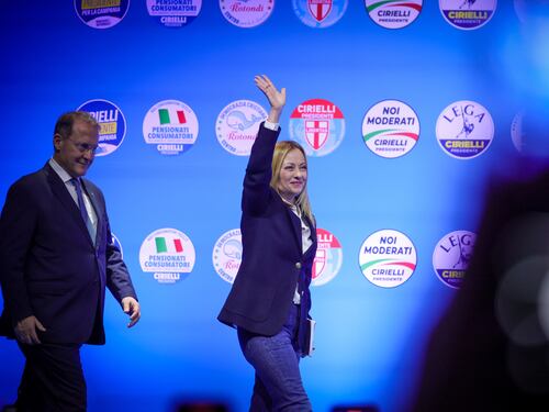 Da Carmen Consoli a Manuel Agnelli, i cantanti diventati opinionisti con la scusa di attaccare Meloni