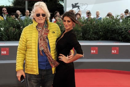 Cristina Buccino, sexy zip alla Mostra del Cinema di Venezia 5