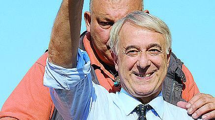 Il leader dei comitati: «Occhio, siamo ancora vivi»
