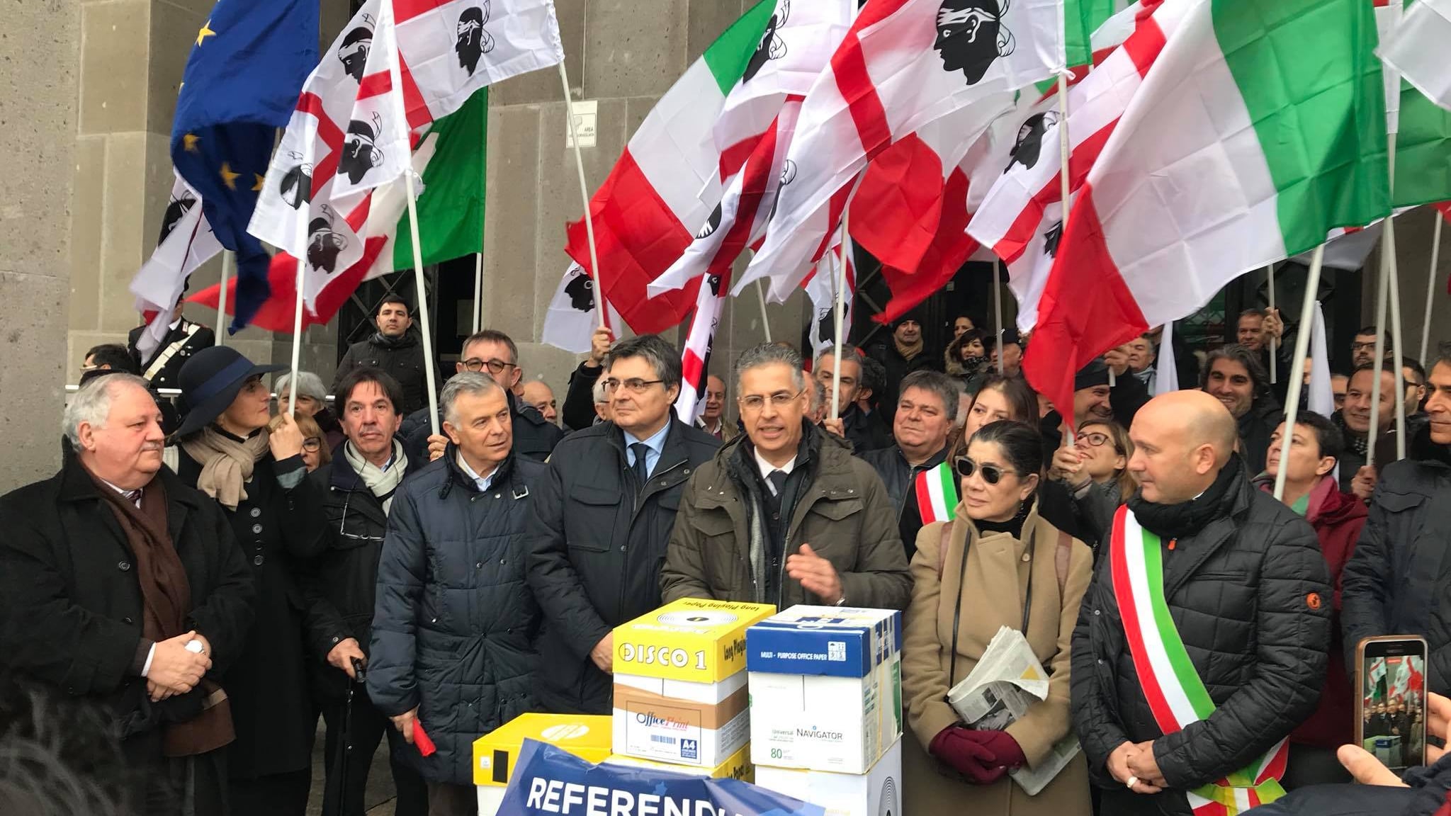 La Sardegna unita si prepara all'insularità