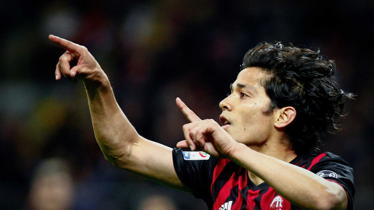 Il Milan vince di misura contro il Genoa: 5° posto a soli 2 punti