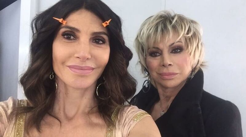 Carmen Di Pietro, sexy soubrette ieri e oggi 13