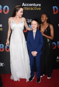 Dumbo: il cast a Los Angeles alla prima del film Disney  2