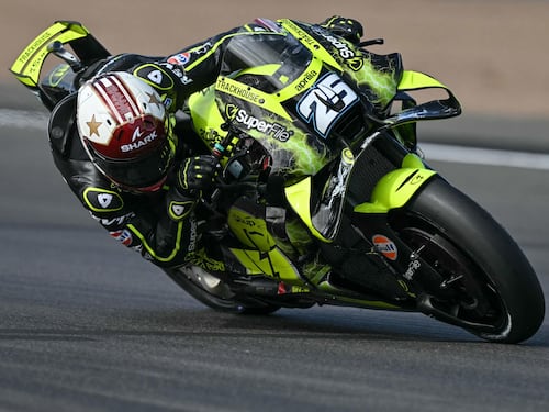 MotoGp, a Silverstone tripletta Aprilia: vince Fernandez davanti a Martin e Bezzecchi