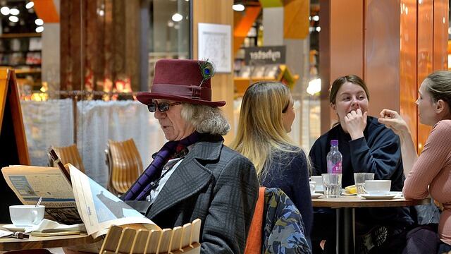 "Questo bar è una casa": rituali italiani che narrano di cultura e di antica ospitalità