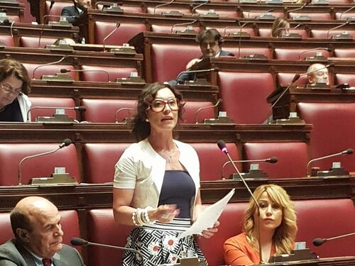 Ora è corsa per scaricare Nicosia: "Non mi piaceva", "Con me solo 4 mesi"