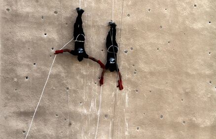 Hamas "diploma" le reclute del campo estivo 16