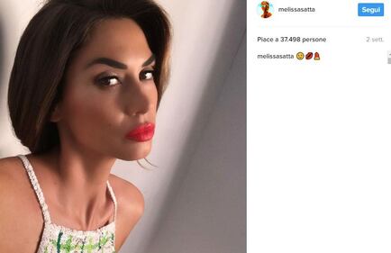 Melissa Satta: selfie sexy in costume 19