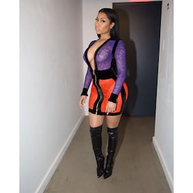 Nicki Minaj: seno hot su Instagram per gli American Music Awards 18