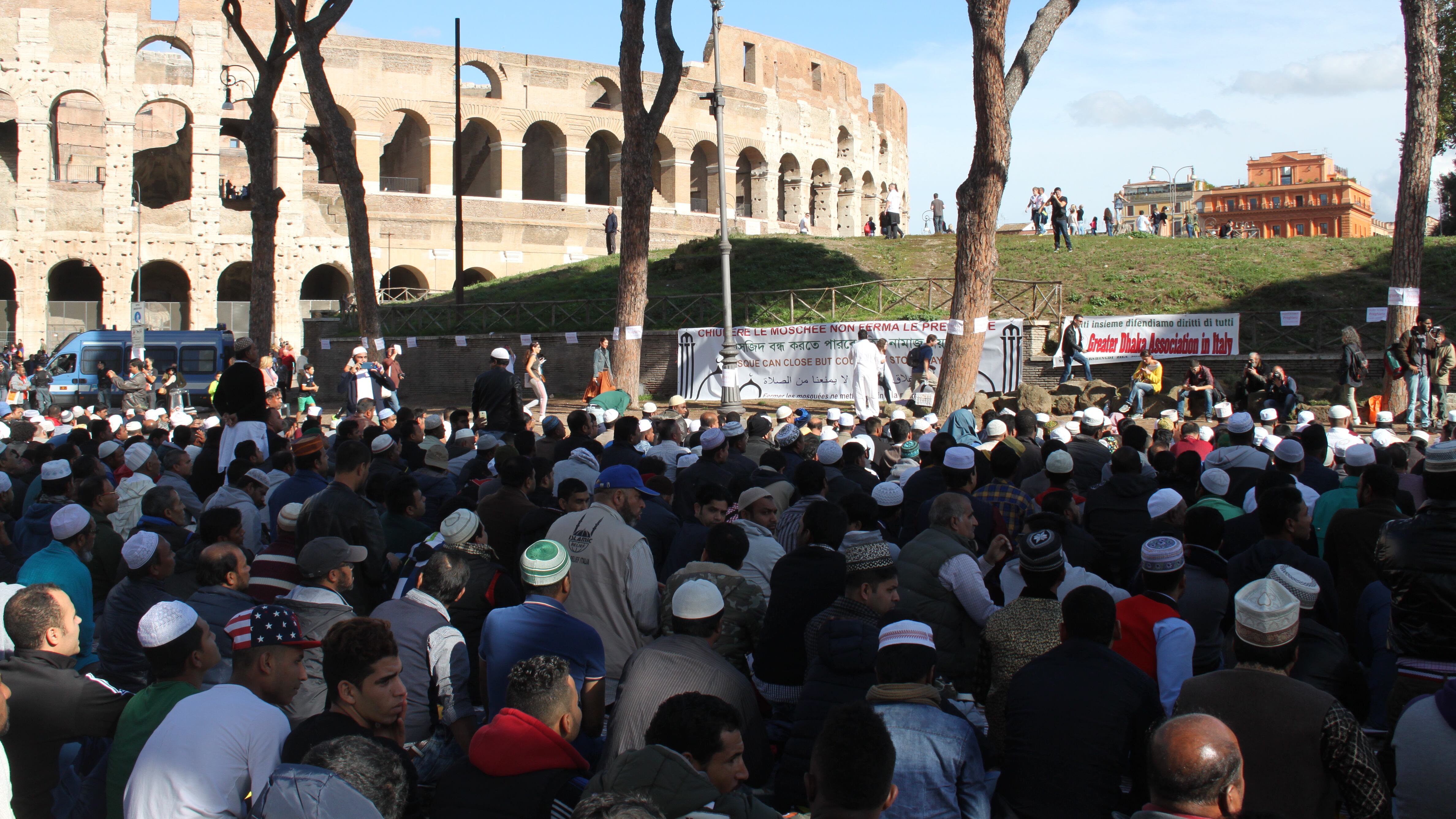 Islamici d'Italia con la sinistra: "Votiamo paladini accoglienza"