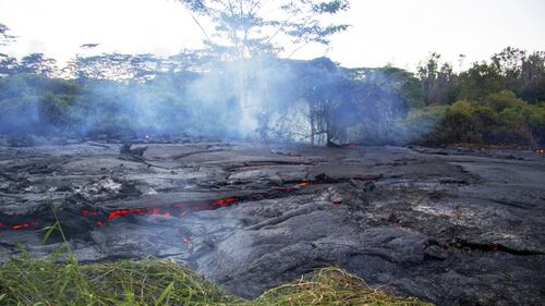 Hawaii, il villaggio minacciato dalla lava 1