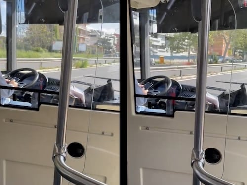 Roma, autista Atac guida con gli avambracci per usare lo smartphone: è polemica