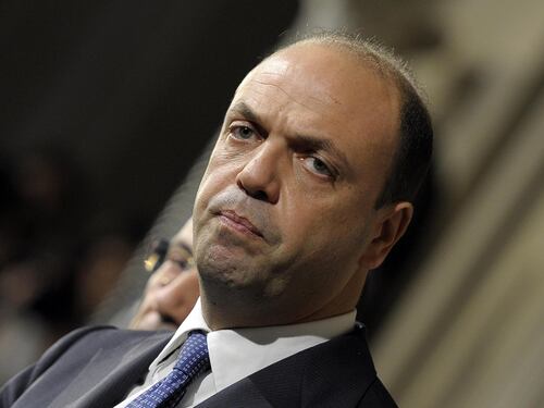 Alfano ora rischia di saltare sulla "mina" dell'Italicum