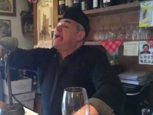 Imitatore di Mussolini si candida a sindaco: "Viva il Duce, 25 aprile giorno di lutto"