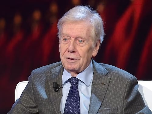 Claudio Lippi, l'ultimo post social su Facebook: "Vorrei crederti". Come sta il conduttore