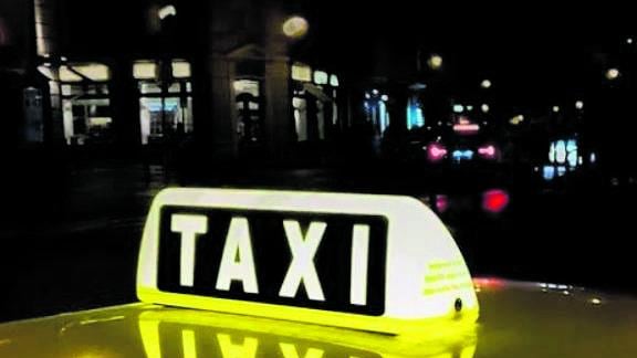 Cortei e disagi per lo sciopero. App InTaxi: "Noi regolari"