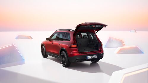 Mercedes EQA ed EQB, guarda la gallery 11