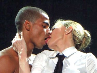 Madonna: tutti i baci 9