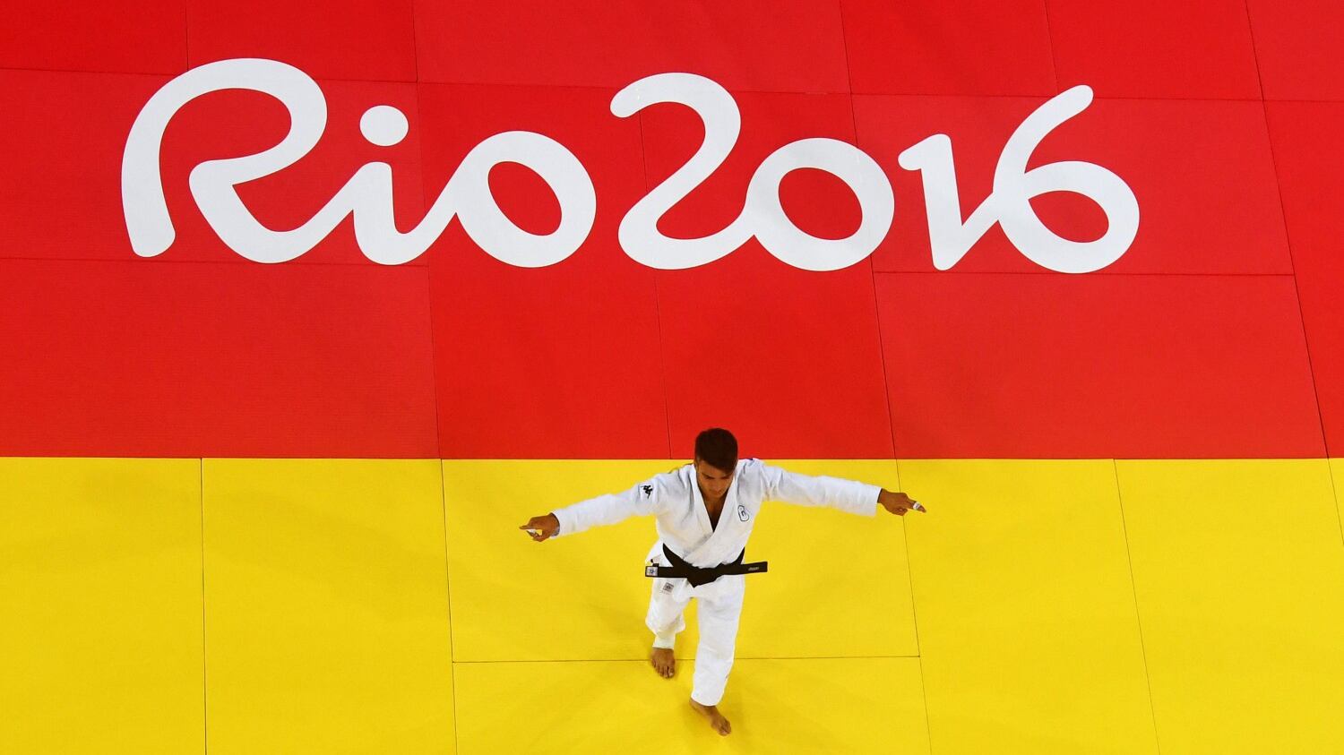 Oro nel judo e nel fioretto: Basile e Garozzo sono campioni olimpici