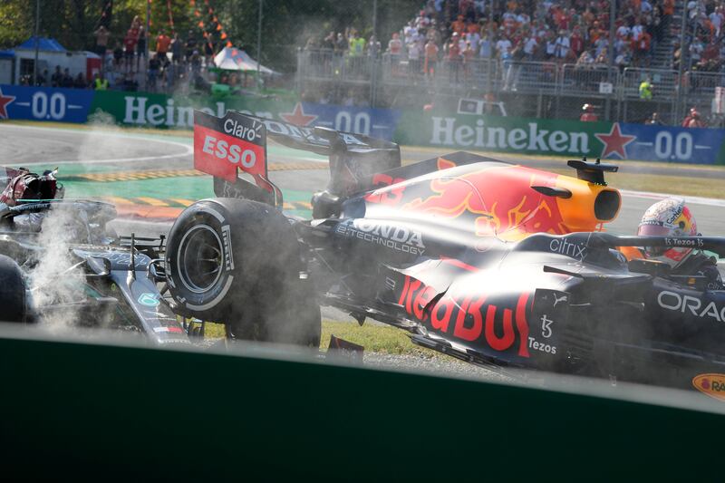 Il terribile incidente tra Hamilton e Verstappen al Gp di Monza 6