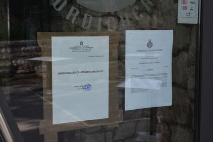 Quel pub dove accanto al caffè spuntava anche la marijuana 7