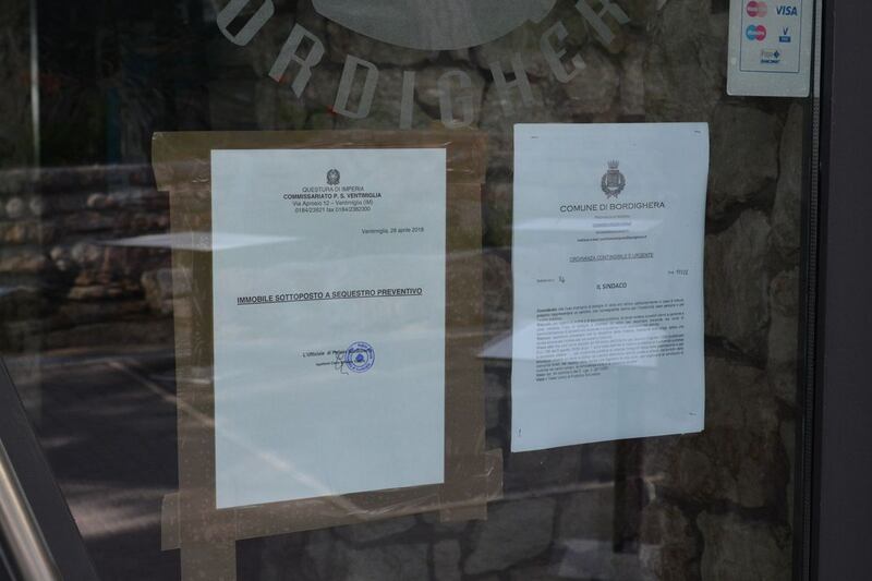 Quel pub dove accanto al caffè spuntava anche la marijuana 7