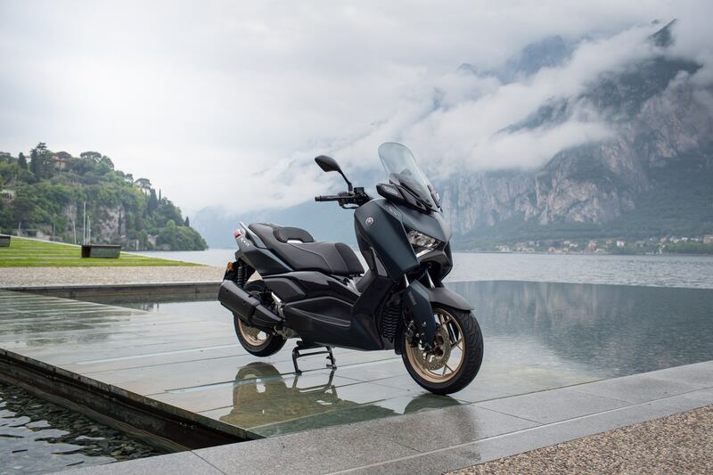 Yamaha XMAX 300 Tech Max: guarda la gallery 1