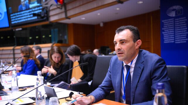 Europa-Regioni: Pacente (Lombardia), "Coesione a rischio"
