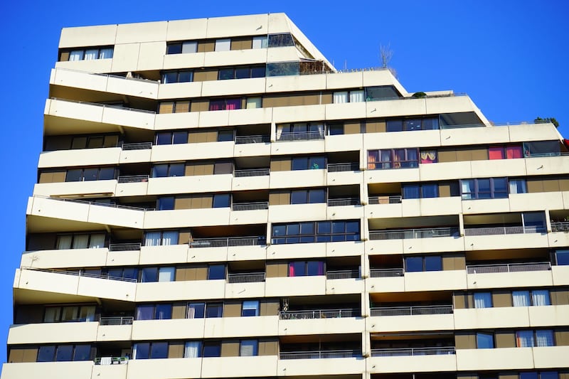 Delibere condominiali: quando l’inquilino può impugnarle e quali sono i limiti