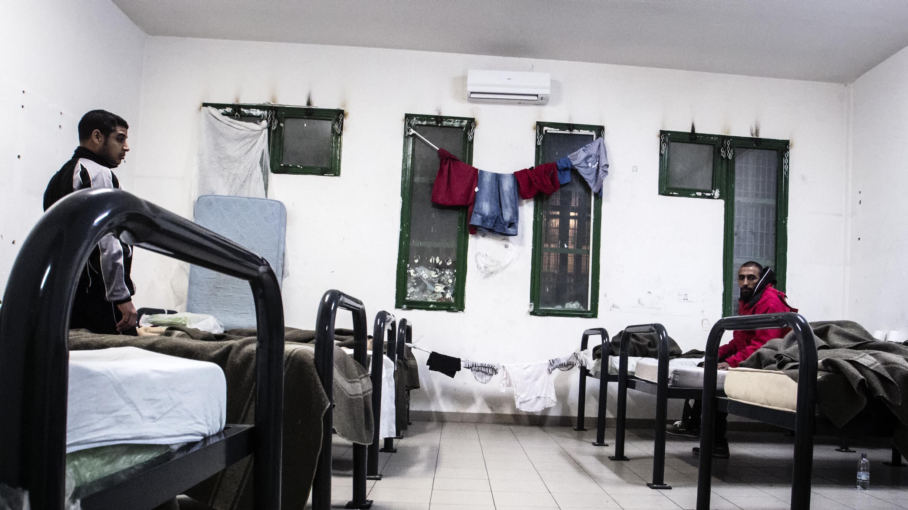 Salvini chiude un altro centro: Cona dirà addio agli immigrati