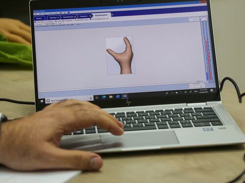 In 88mila hanno già traslocato. Il lavoro da casa svuota Milano