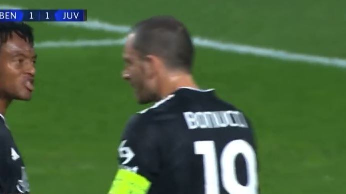 Cuadrado-Bonucci a nervi tesi: ecco cos'è successo in Benfica-Juventus