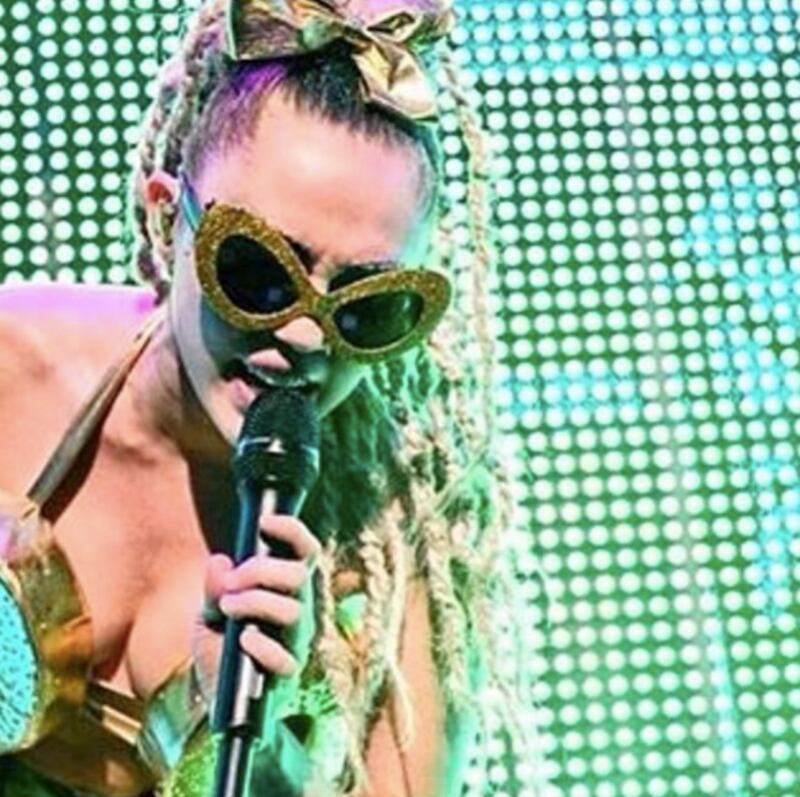 Miley Cyrus sempre più sexy in tour 21