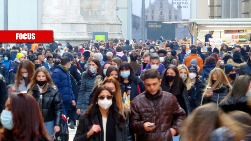 "Contagiosa e può reinfettare" Questa variante ora fa paura