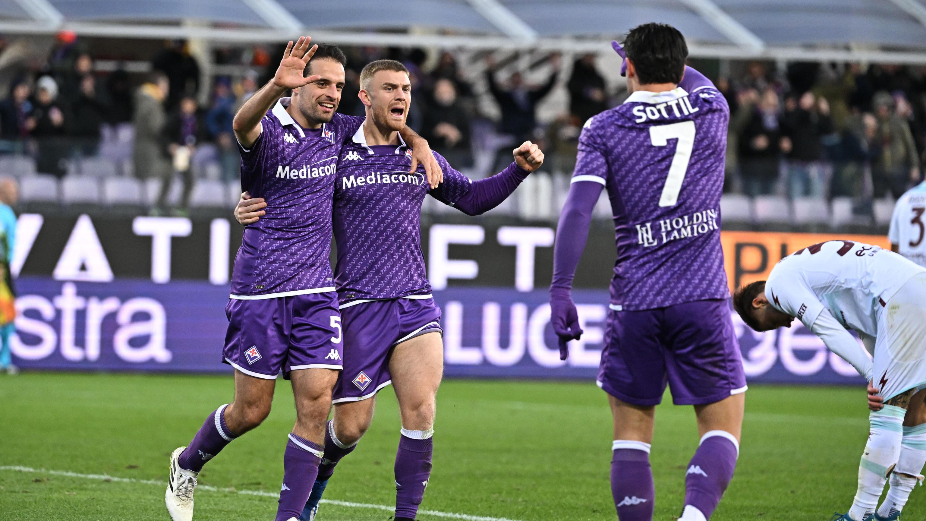 La Fiorentina cala il tris: battuta la Salernitana 3 a 0