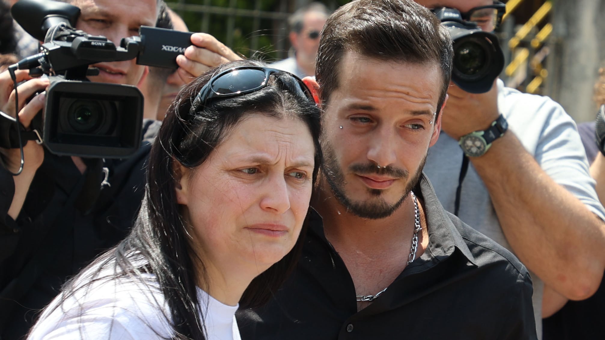 Il fratello di Giada: "Voglio bene ad Andrea, racconti tutto"