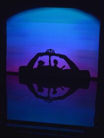 La splendida esibizione di danza della Compagnia Pilobolus 3