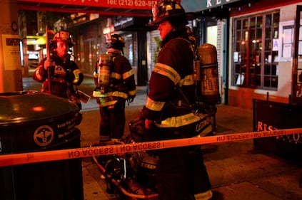 Esplode una bomba a New York: paura a Manhattan 10