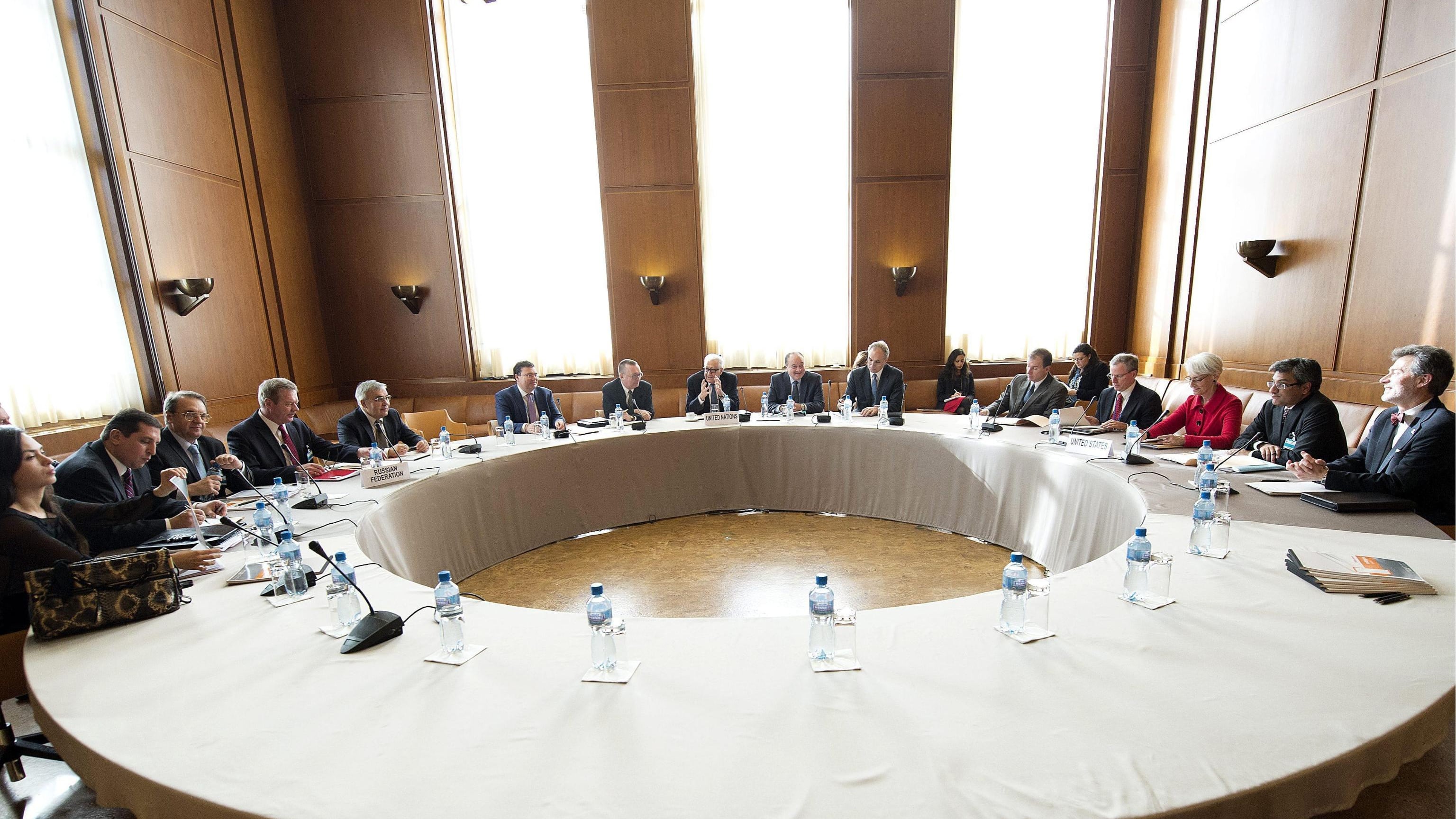 Siria, alla conferenza di pace anche delegazione di Assad: "Non andiamo per arrenderci"