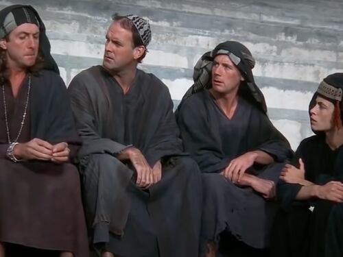 Cleese dei Monty Python: "L'ideologia woke distrugge la creatività"