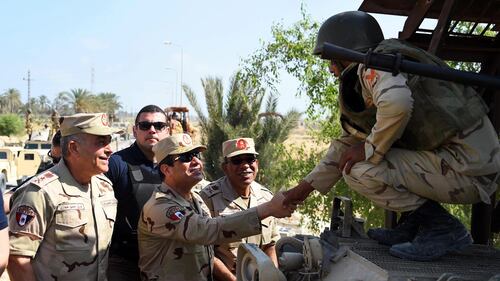 Sisi in visita in Sinai dopo l'offensiva jihadista 2