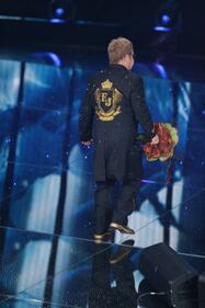 Sanremo 2016: gli abiti della prima serata 14