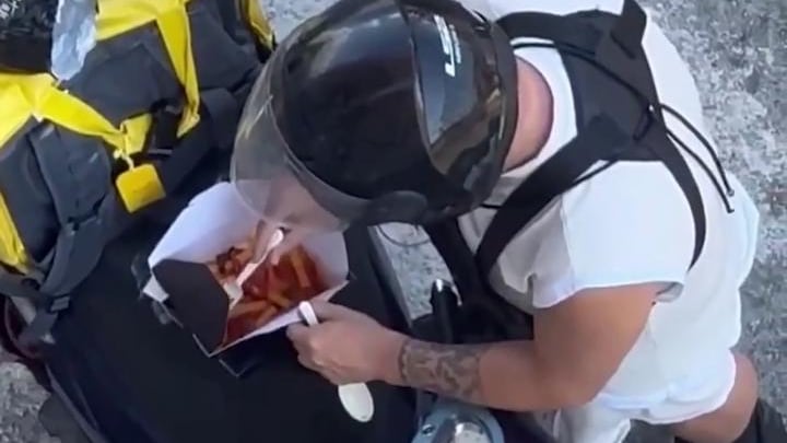 Rider mangia