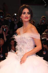 Penelope Cruz incanta il red carpet 9