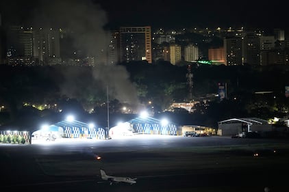 Venezuela, le foto dell'attacco Usa a Caracas 3